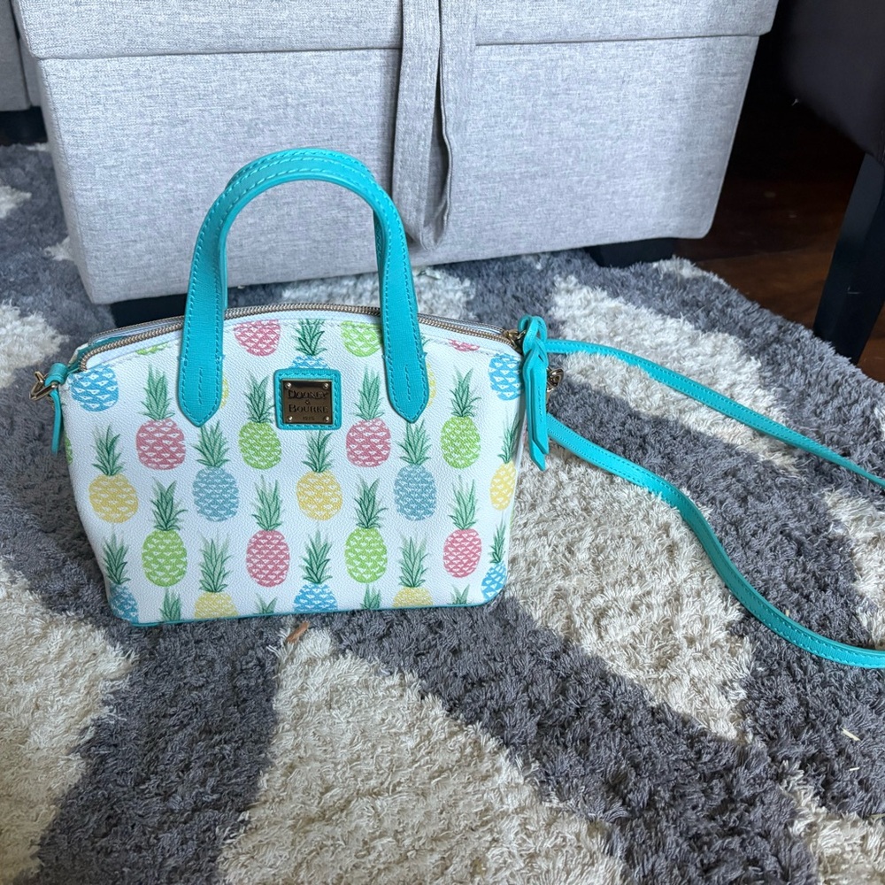 Dooney & Bourke Pineapple Tiki Bitsy Bag/Crossbody